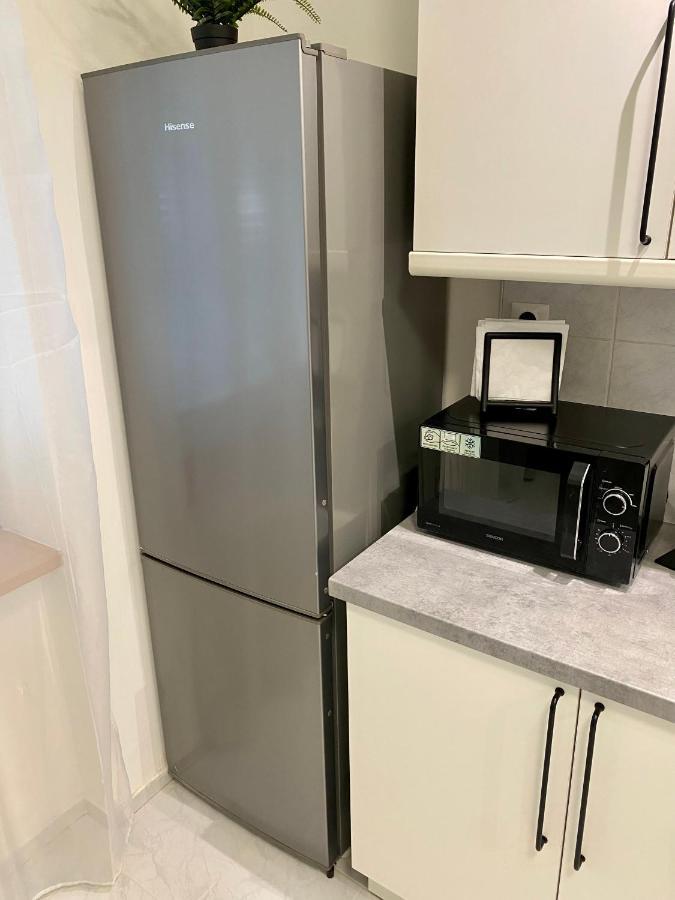 James Dean Apartment - Next To Nivy Bus Station & Mall Pozsony Kültér fotó